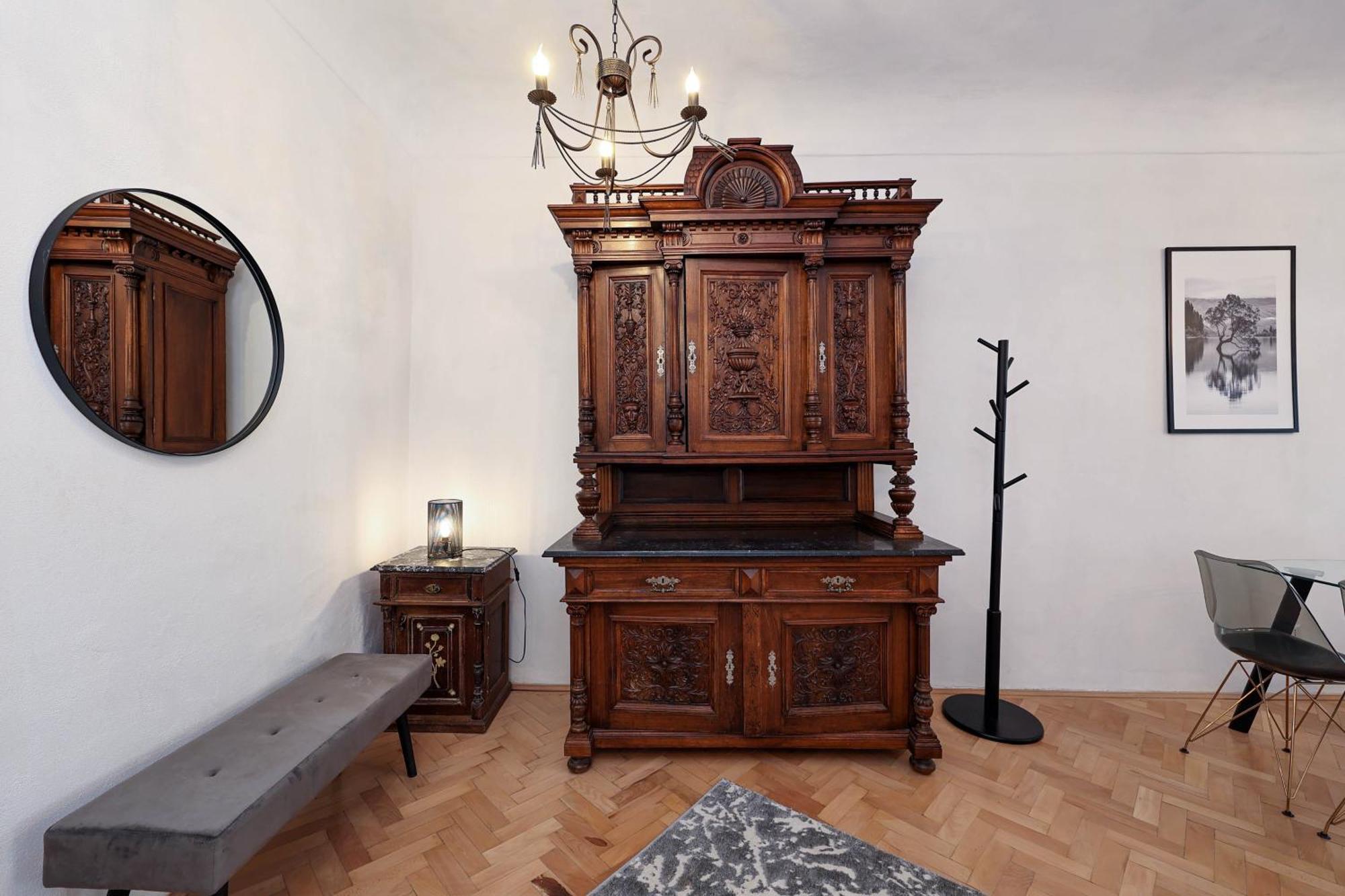 Hirscher Apartments 브라쇼브 객실 사진