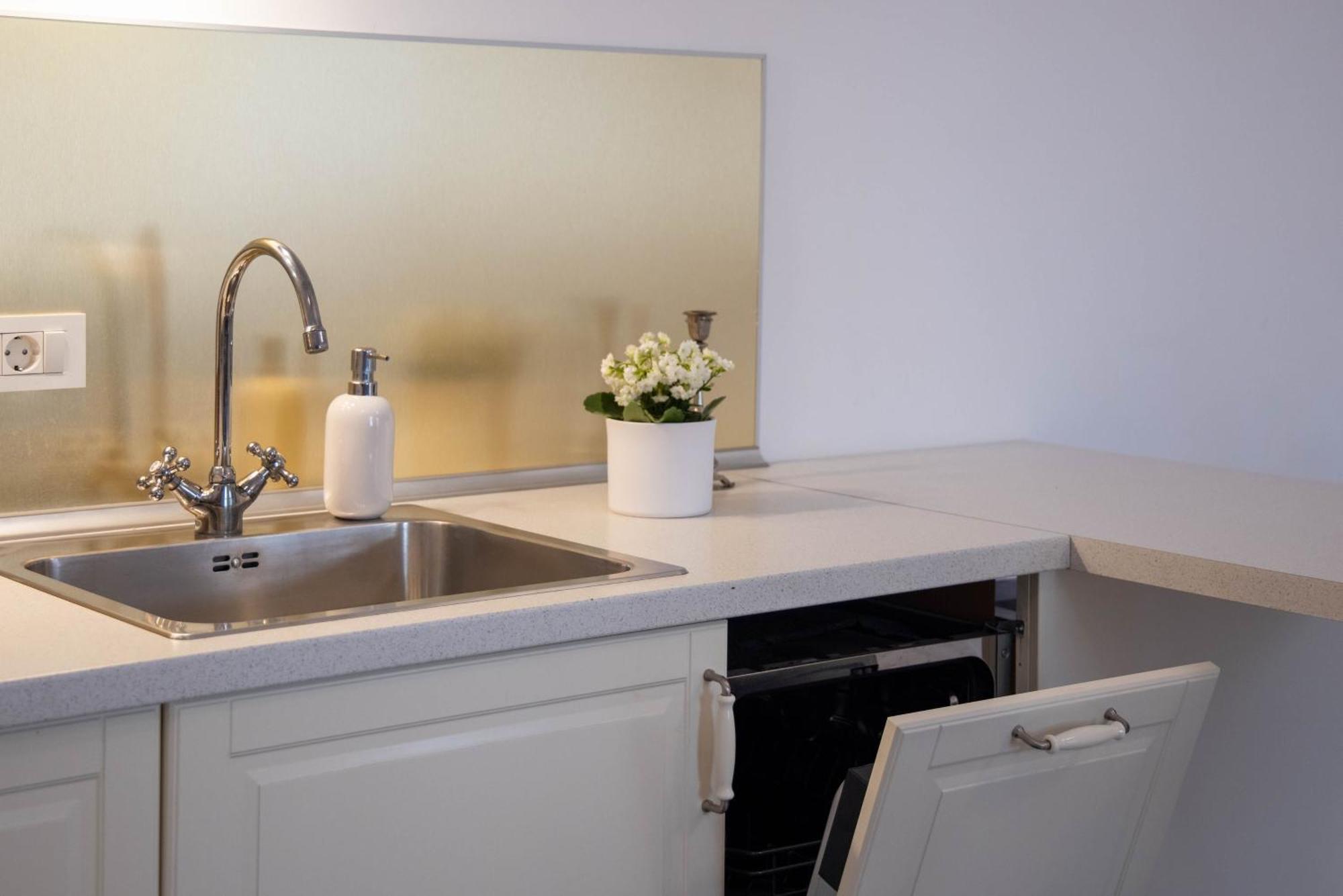 Hirscher Apartments 브라쇼브 객실 사진