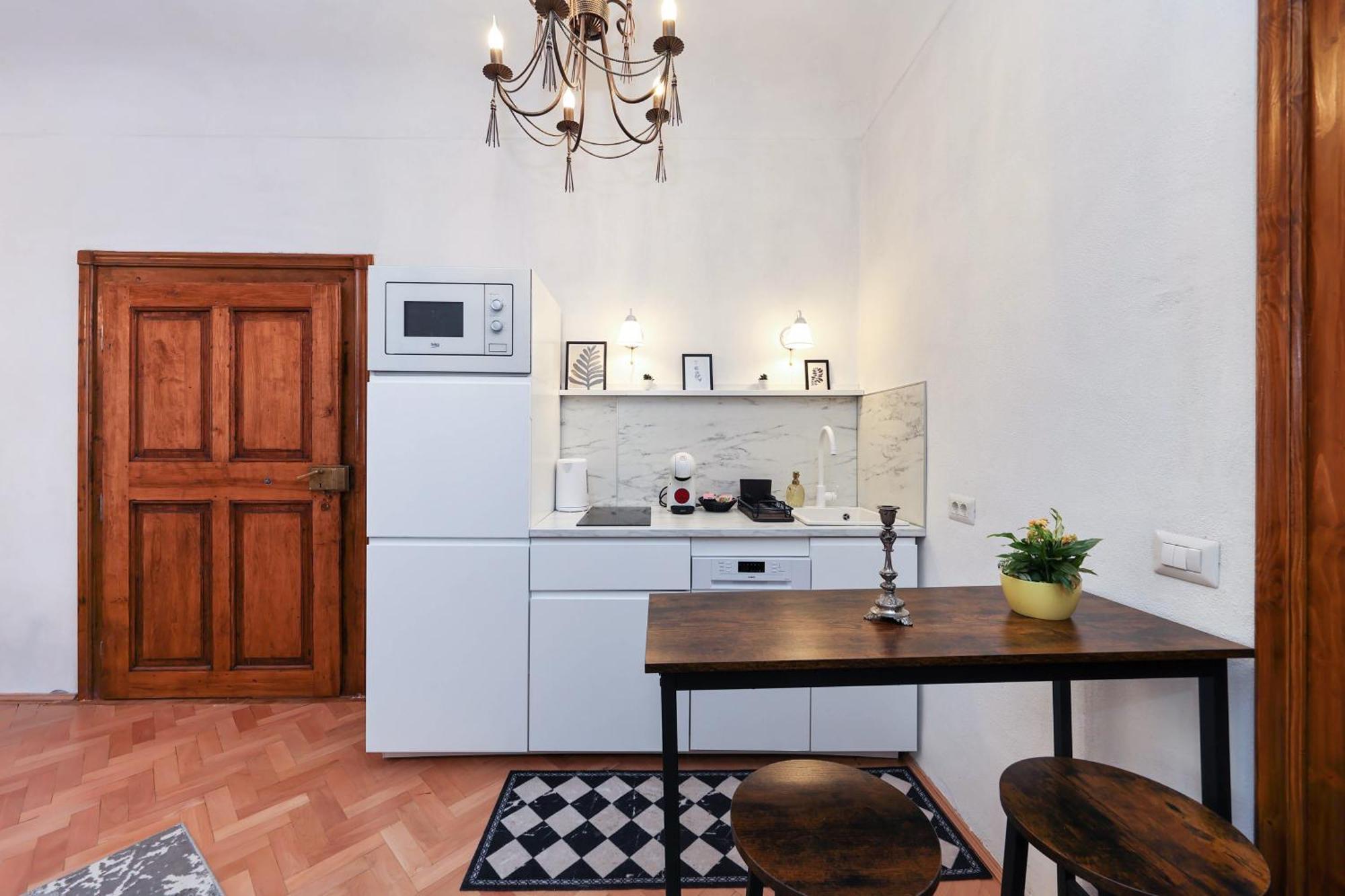 Hirscher Apartments 브라쇼브 외부 사진